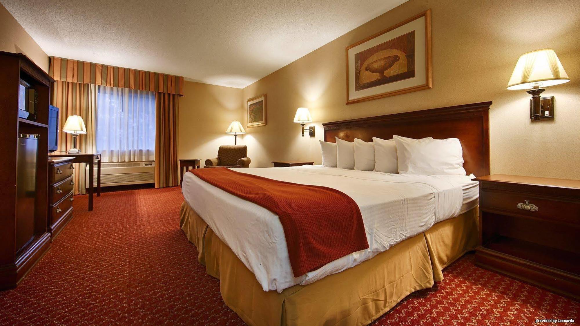 Best Western Oglesby Inn Екстер'єр фото