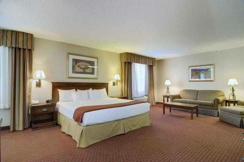 Best Western Oglesby Inn Екстер'єр фото