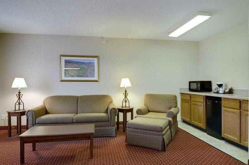 Best Western Oglesby Inn Екстер'єр фото